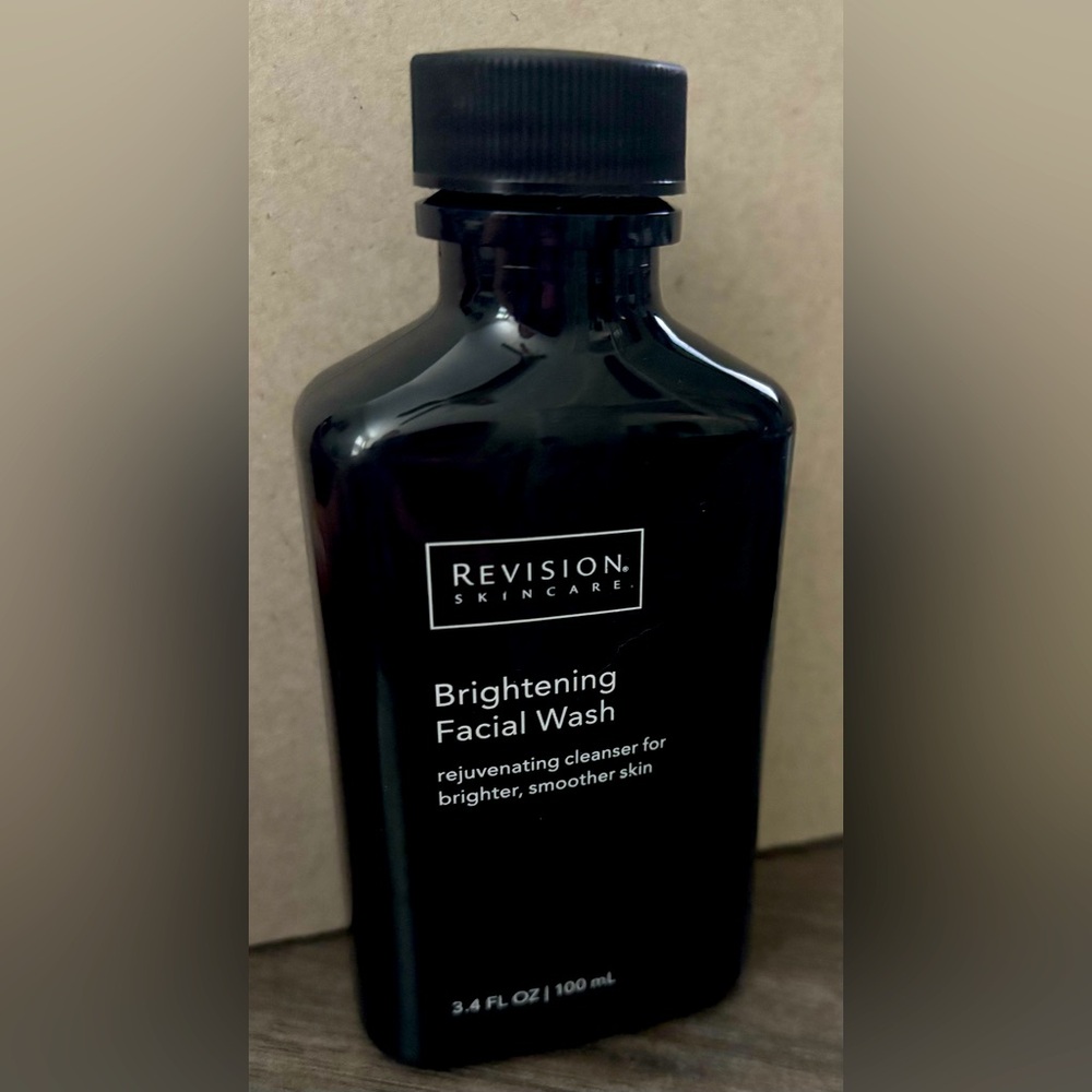 New Revision Skincare Brightening Facial Wash